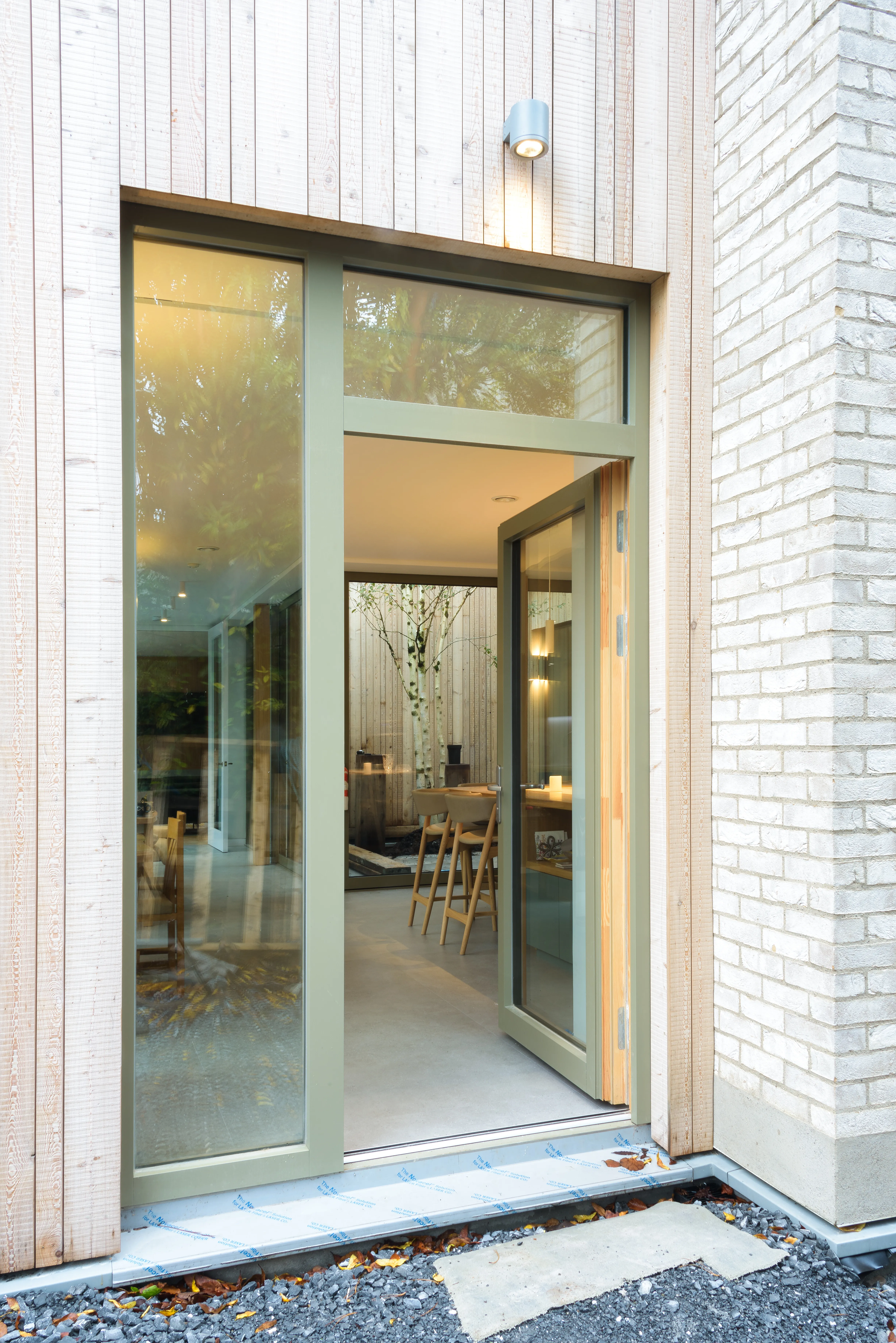 Leeward project windows