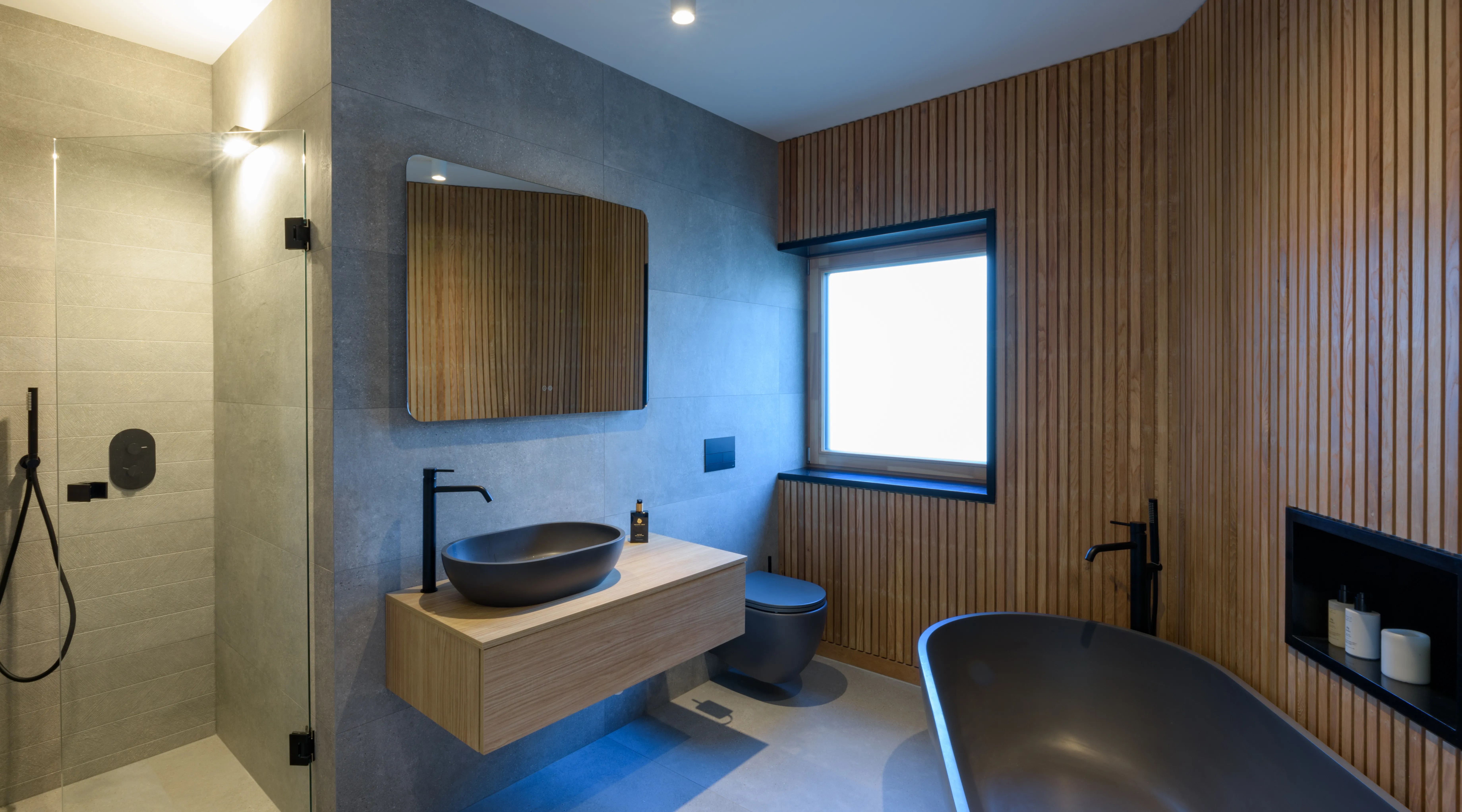 Leeward project exterior